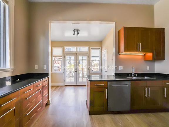 2nd image of 1906 Golden Gate Ave #1/2