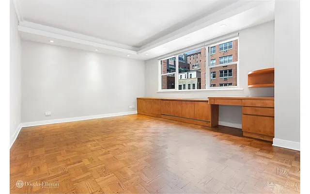 Sold by Douglas Elliman | media 6