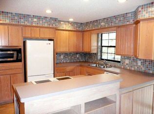 996 Alamo Rd, Los Alamos, NM 87544