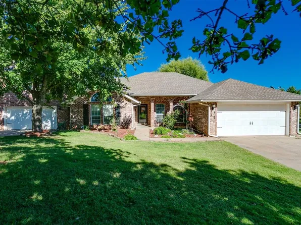 3324 Oakbriar Dr, Choctaw, OK 73020