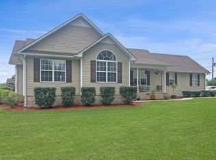 39 River Wood Dr, Manchester, TN 37355