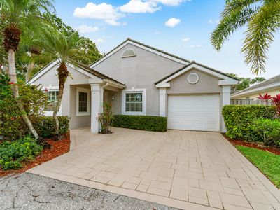 40 Admirals Court, Palm Beach Gardens, FL, 33418