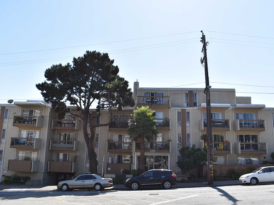 1st image of 315 Wayne Pl APT 107