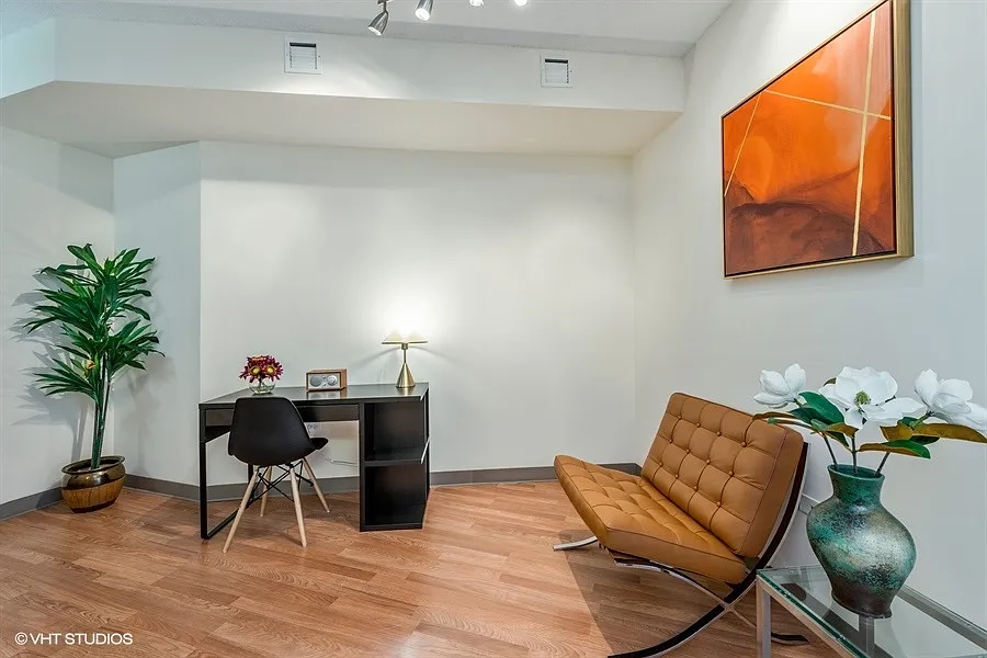 1 bed, 900 sqft, $2,475 — Photo 4
