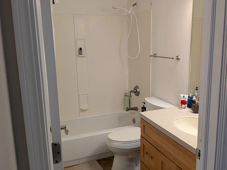 1725 S Washington St — Photo 11