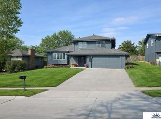 13934 Shirley St, Omaha, NE 68144