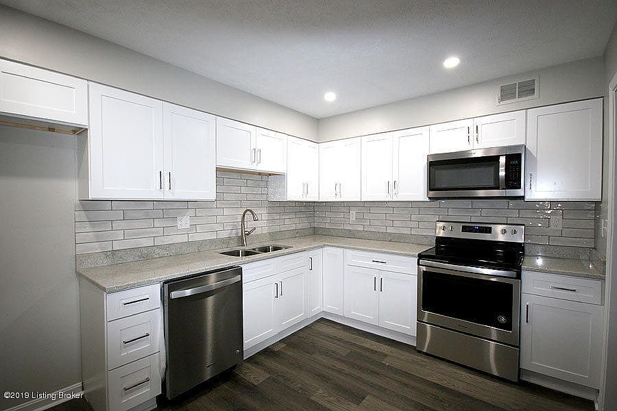 1st image of 1616 Gardiner Ln APT 200