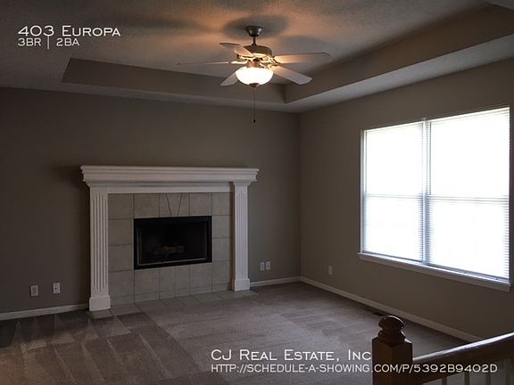 2nd image of 403 NW Europa Dr