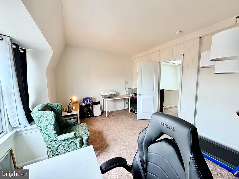 1209 Locust St #3F — Photo 25