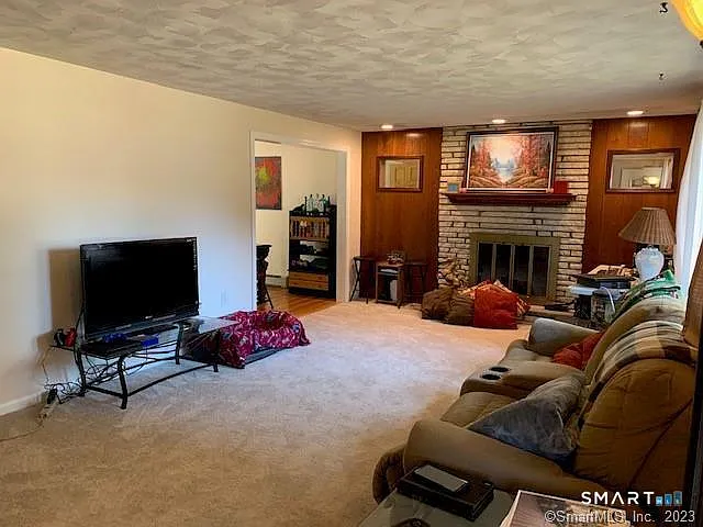 40 Pollys Ln — Photo 4