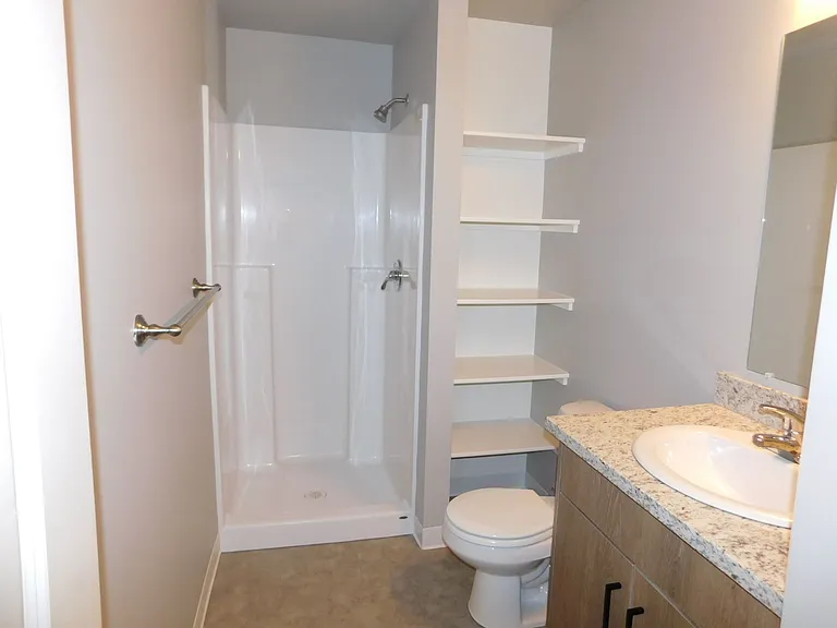354 S 8th St #13 — Photo 13