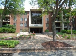 2485 Londin Ln E APT 118, Maplewood, MN 55119