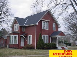 1249 N H St, Fremont, NE 68025
