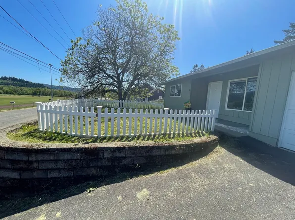 LANM707, 707 Cedar St APT 2, Yoncalla, OR 97499