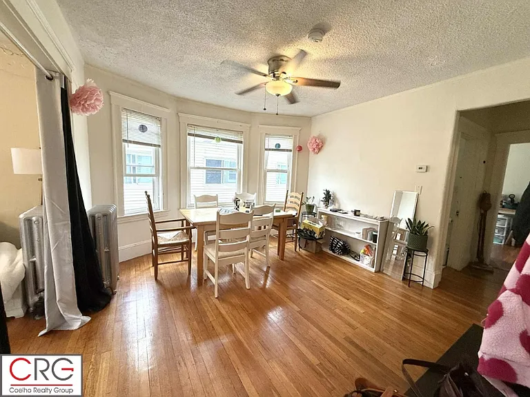 221 Boston Ave #2 — Photo 4