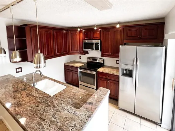 1824 18th Ct, Jupiter, FL 33477