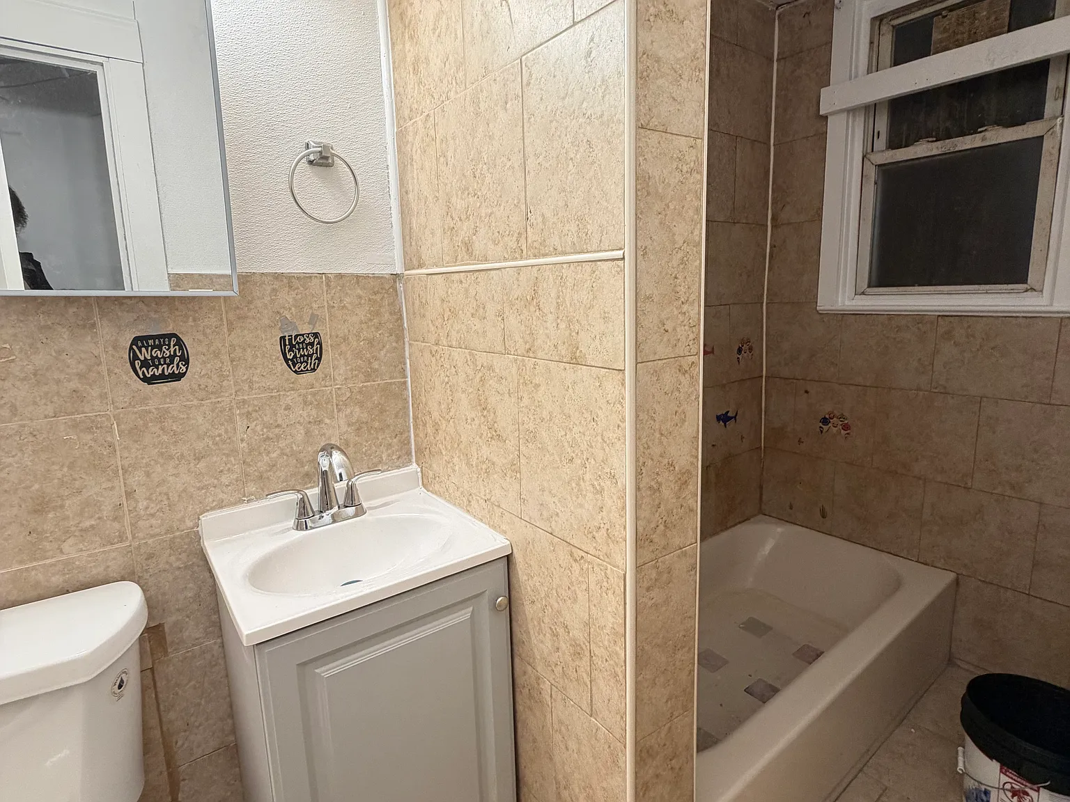 3 bed, $2,950 — Photo 3