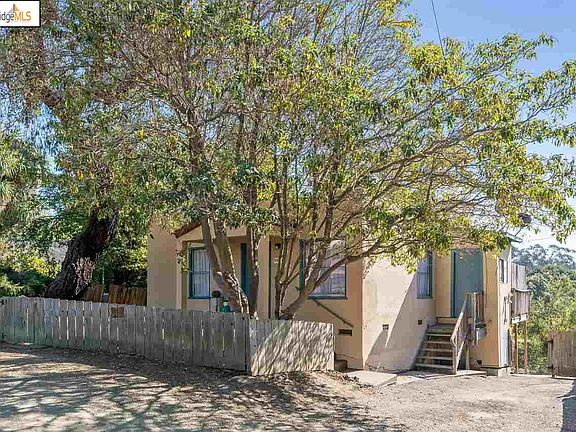 2nd image of 5984 Westview Pl