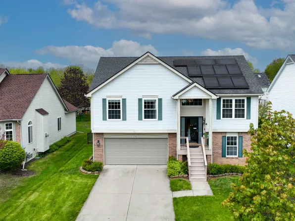6590 Robindale Dr, Ypsilanti, MI 48197