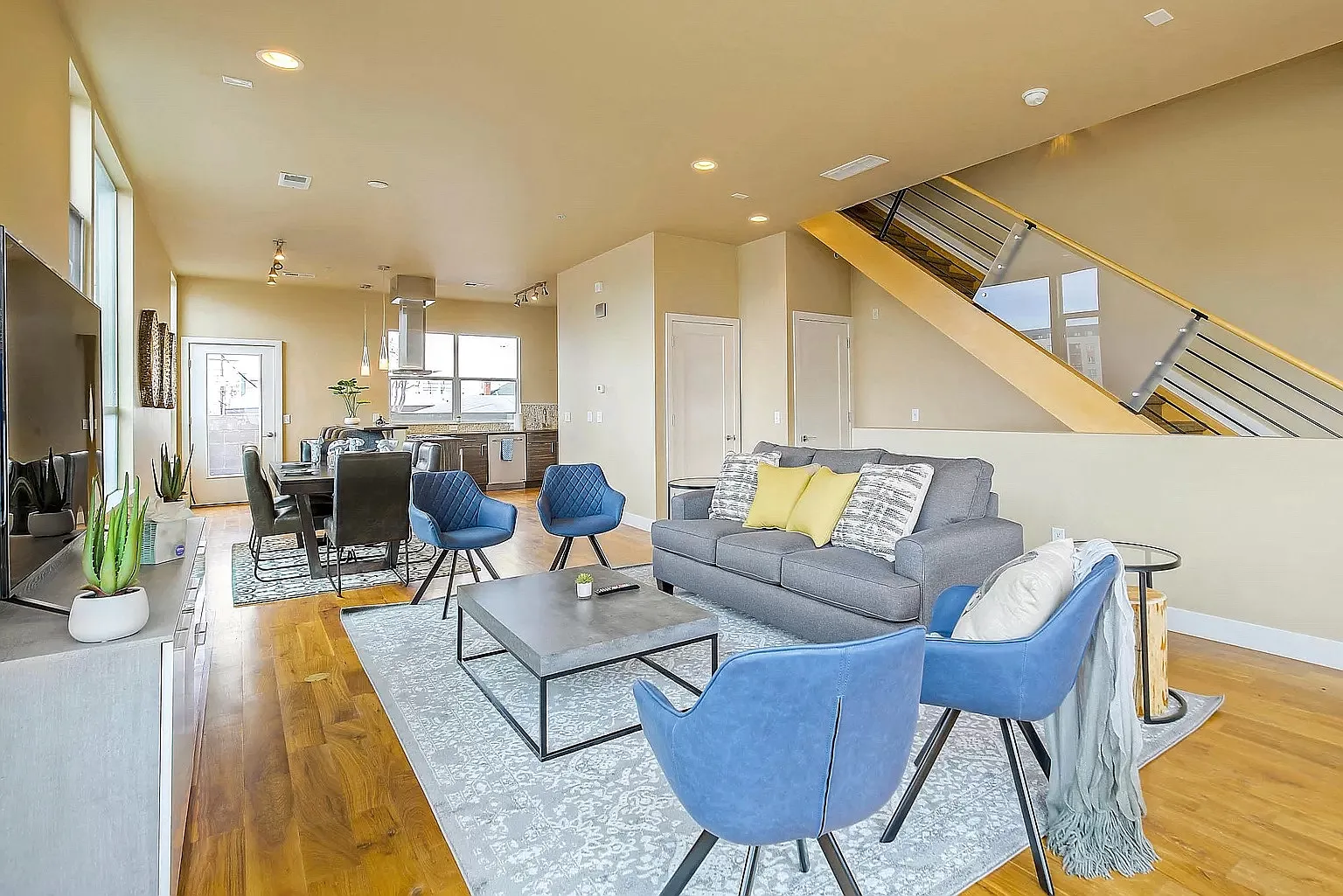 Ballpark Townhomes — Photo 4