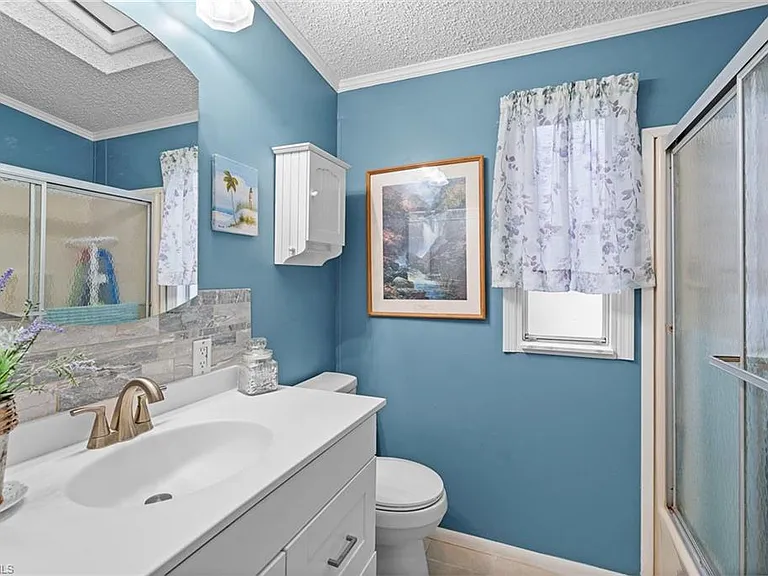 4751 Lafayette Ln W — Photo 11