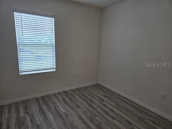 1568 Hummingbird Rd — Photo 17
