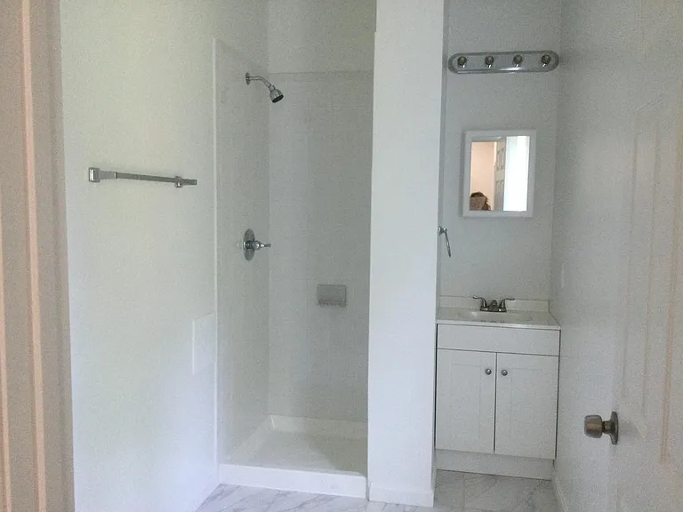 3027 Windsor Ave #1 — Photo 10
