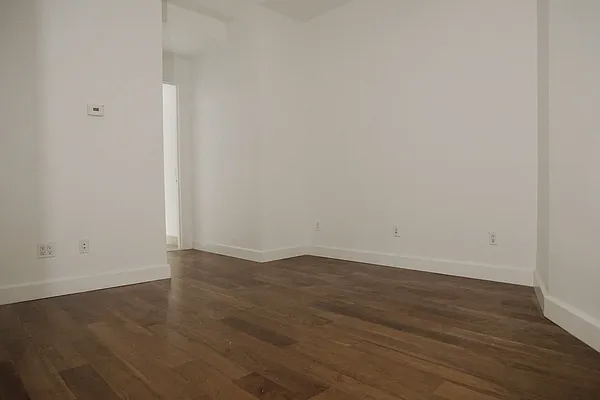 Rented by Modern Spaces | media 29