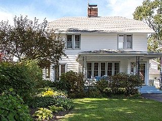 1st image of 909 Central Ave