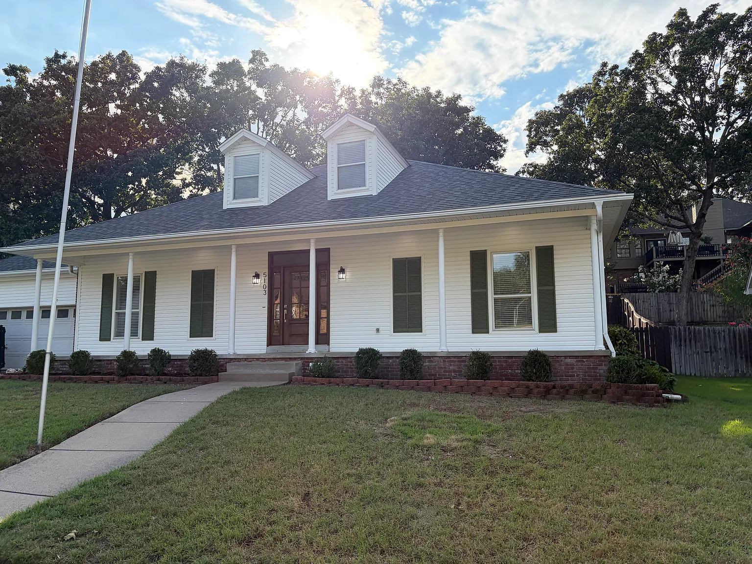 3 bed, 2331 sqft, $2,750 — Photo 1