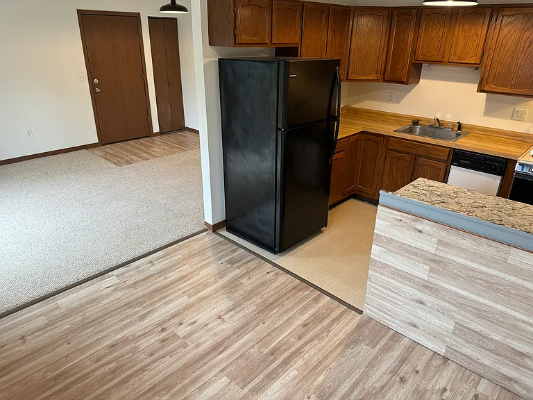 Hickory Estates — Photo 11