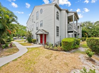 5095 Heatherhill Ln APT 8, Boca Raton, FL 33486