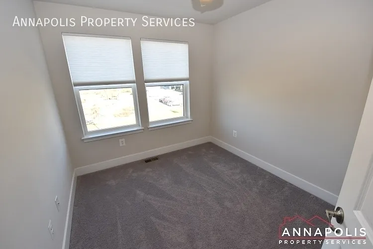 604 Chalcedony Ln — Photo 19