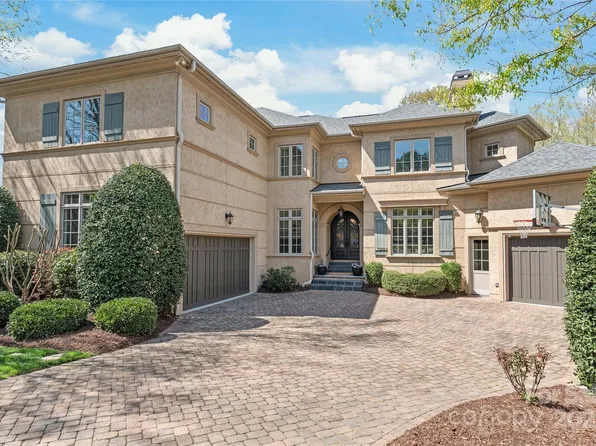 7308 Amberwood Ct, Charlotte, NC 28226
