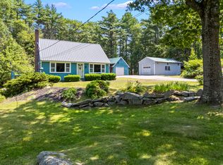 101 Mountain Rd, Cape Neddick, ME 03902