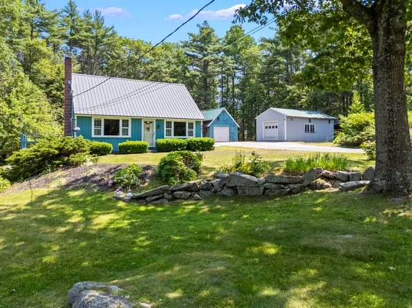 101 Mountain Road, York, ME 03902
