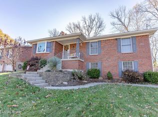 10511 Sunlight Ln, Louisville, KY