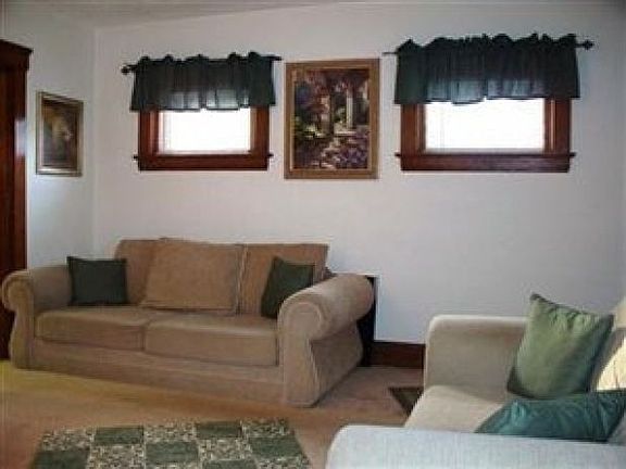 3rd image of 4457 W 51st St