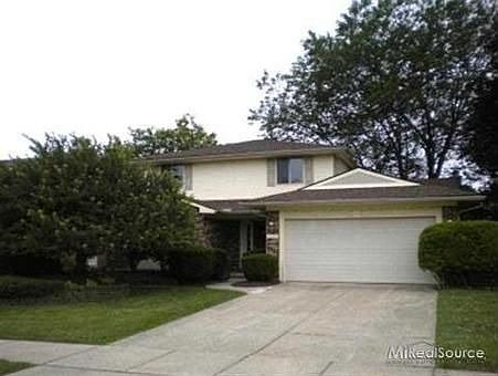 2nd image of 46413 Peach Grove Ave