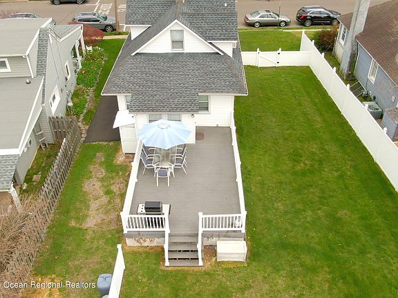 4th image of 309 Saint Louis Avenue Seaside Park