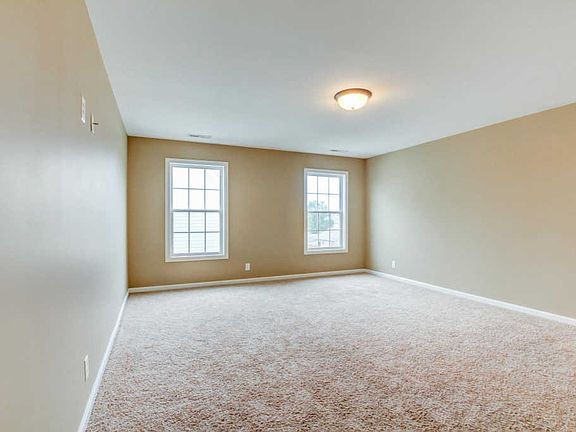 5th image of 2696 Arthurs Ct