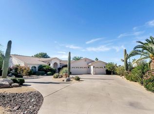 940 S Ember Cir, Mesa, AZ 85208