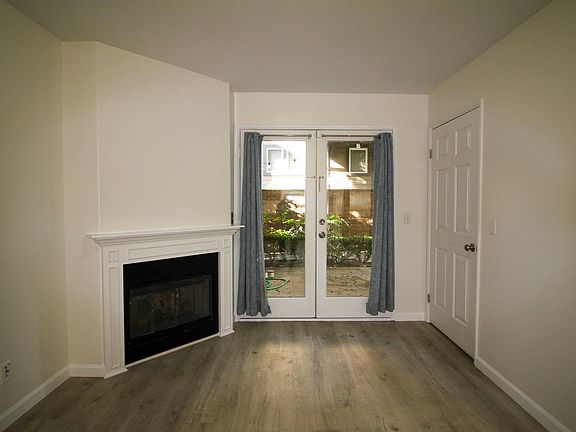 4th image of 523 Cypress Ave
