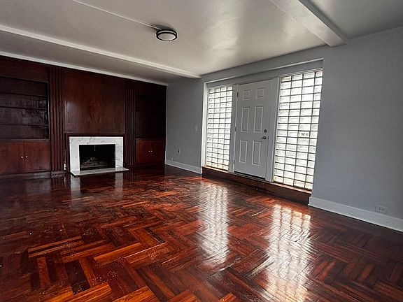 3rd image of 907 Park Ave #D21