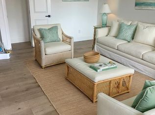 17372 Dairyview Cir #B, Huntington Beach, CA 92647