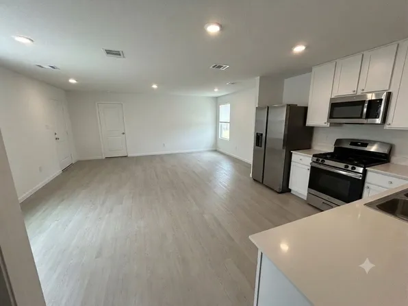 10803 Minita Crk, San Antonio, TX