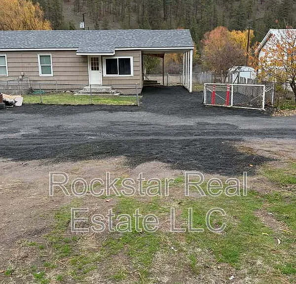 9322 S Cheney Spokane Rd — Photo 15