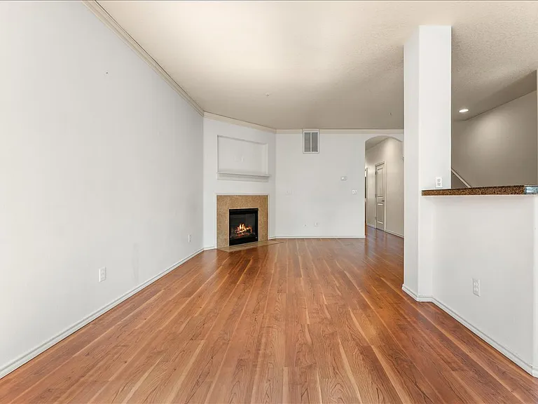 16056 NW Centine Ln — Photo 3