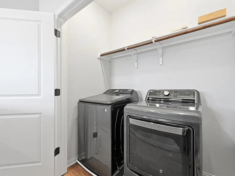 11808 Seaside Woods Dr — Photo 25