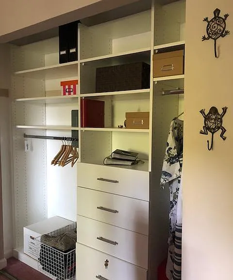 2nd bedroom closet
